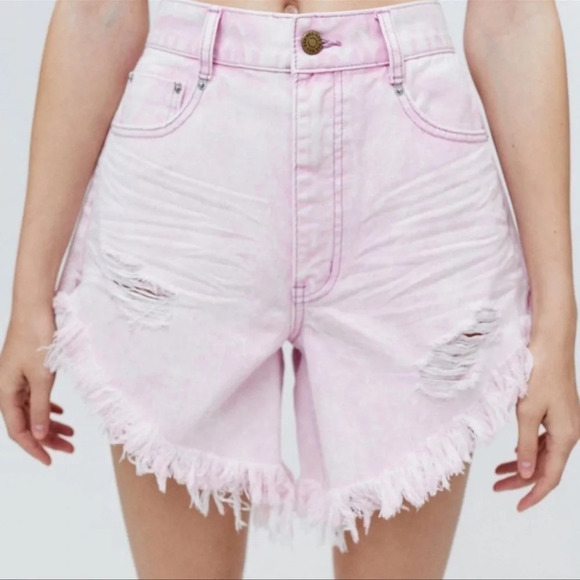 BDG Pink High Rise Distressed Raw Hem Shorts - Picture 4 of 10